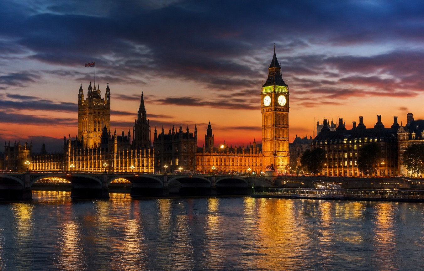 Week 43 of 2026: UK Sponsorship Licenses Update - New Approvals and Revocations